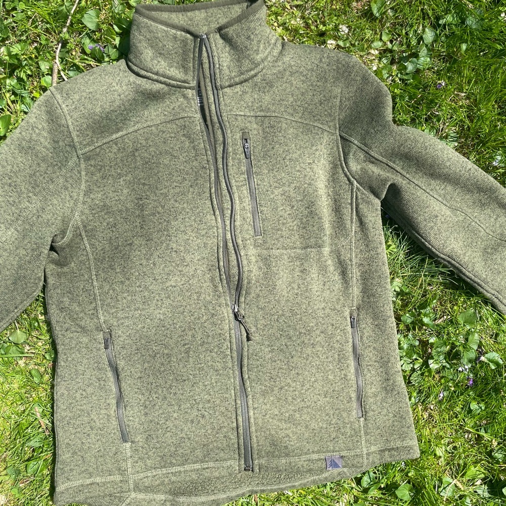 L.L. Bean Olive Green Slightly Fitted Full-Zip Fleece Jacket M